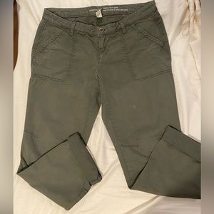 Gap khacki pants